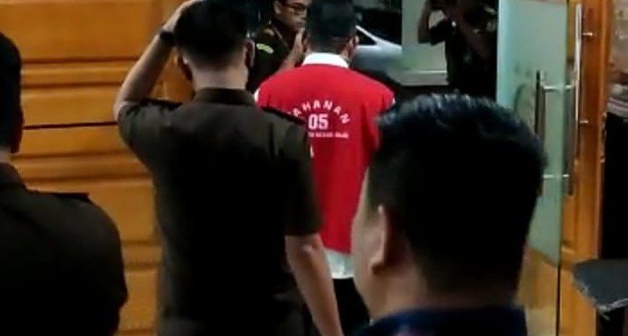 Usai Ditetapkan Tersangka, Eks Dirut PDAM Sinjai Ditahan di Rutan