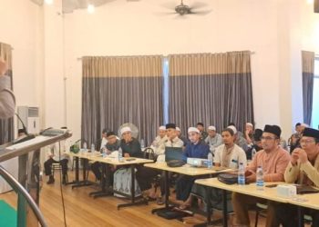 Owner Dayah Kupi Drs. Tgk. H. Syahrul selaku Inisiator Pendiri Konsorsium Dayah Se Aceh adakan pertemuan dengan Para Ulama, Pengusaha,