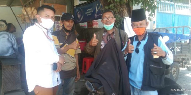 Sebuah pabrik Sosis yang berada di Jalan Nambangan No. 9 Tanah Kali Kedinding Surabaya, ternyata selama ini terkesan tidak memperhatikan bau