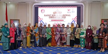 Dewan Kerajinan Nasional (Dekranas) menggelar Rapat Kerja Nasional (Rakernas). Rakernas ini diharapkan sebagai ajang kolaborasi antarsesama
