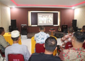 Nobar Wayang Kulit Wahyu Makutharama di Mako, Danyon Brimob Bone Bilang Begini